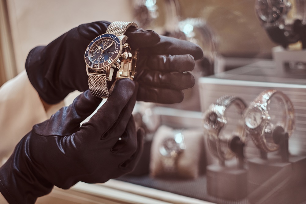 Watches & Jewelry retail solutions